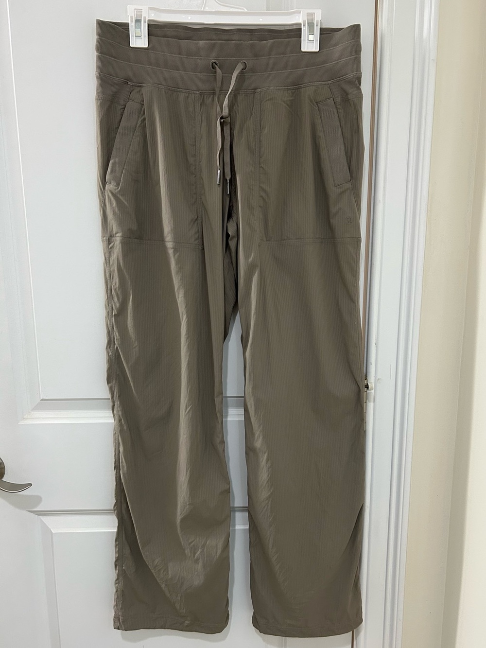 Lululemon Dance Studio pant size 10